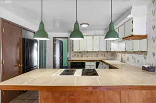 498 Lexington Ave NE, Bandon, OR 97411 - Photo 17