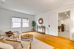 522 NE Royal Ct, Portland, OR 97232 - Photo 31