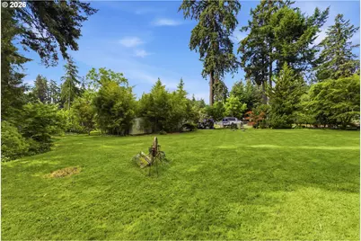 16286 Waluga Dr, Lake Oswego, OR 97035 - Photo 3