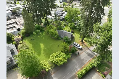 16286 Waluga Dr, Lake Oswego, OR 97035 - Photo 9