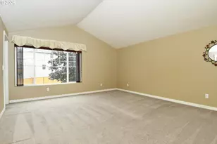 38783 Redwood St, Sandy, OR 97055 - Photo 23