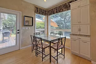 10120 SE Walnut Dr, Happy Valley, OR 97086 - Photo 9