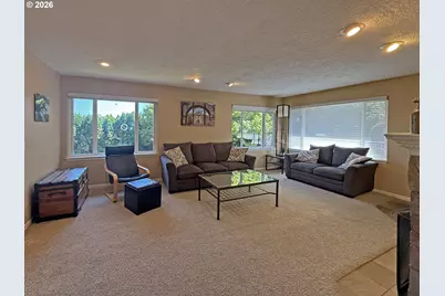 10120 SE Walnut Dr, Happy Valley, OR 97086 - Photo 3