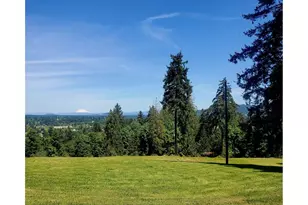 4915 SE Hill Rd, Milwaukie, OR 97267 - Photo 1