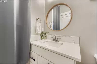 1106 SW Dottie Ct, Troutdale, OR 97060 - Photo 11