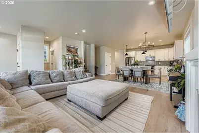 1106 SW Dottie Ct, Troutdale, OR 97060 - Photo 5