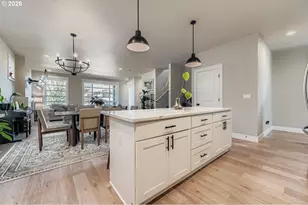 1106 SW Dottie Ct, Troutdale, OR 97060 - Photo 9