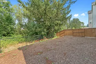 12135 SW Silvertip St, Beaverton, OR 97007 - Photo 43