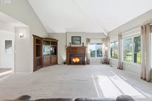 32565 SW Lake Point Ct, Wilsonville, OR 97070 - Photo 9