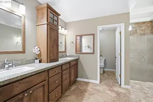 32565 SW Lake Point Ct, Wilsonville, OR 97070 - Photo 33