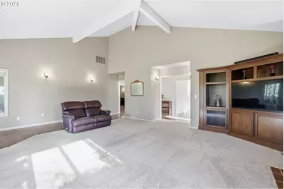 32565 SW Lake Point Ct, Wilsonville, OR 97070 - Photo 11