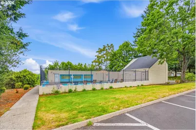 371 NE Village Squire Ave #25, Gresham, OR 97030 - Photo 37