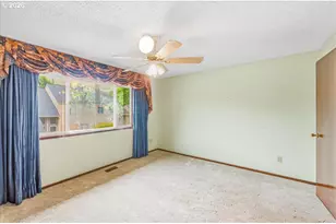371 NE Village Squire Ave, Gresham, OR 97030 - Photo 19