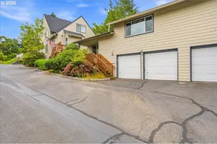 371 NE Village Squire Ave, Gresham, OR 97030 - Photo 3