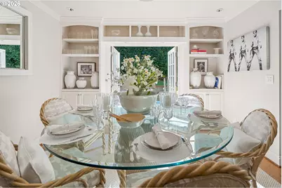 1606 S Carey Ln, Portland, OR 97219 - Photo 9