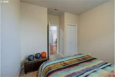 2943 Corktree Ln, Albany, OR 97321 - Photo 9