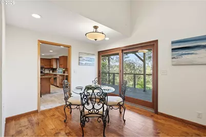 2804 Arline Way, Eugene, OR 97403 - Photo 7