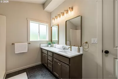 29234 Thistle Hill Rd, Rainier, OR 97048 - Photo 15