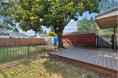 1215 NE 81st Ave, Portland, OR 97213 - Photo 37