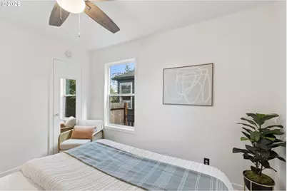 1215 NE 81st Ave, Portland, OR 97213 - Photo 21