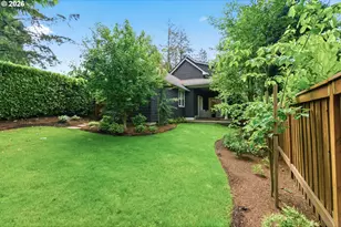 14711 Uplands Dr, Lake Oswego, OR 97034 - Photo 23