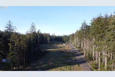 Hubbard Ln. #4, Port Orford, OR 97465 - Photo 7