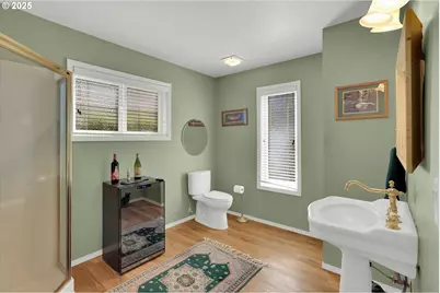 7720 S Macadam Ave #33, Portland, OR 97219 - Photo 13
