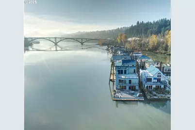 7720 S Macadam Ave #33, Portland, OR 97219 - Photo 3