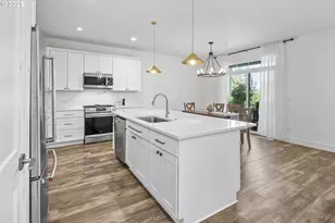 11779 SE White Tail Dr, Happy Valley, OR 97086 - Photo 11