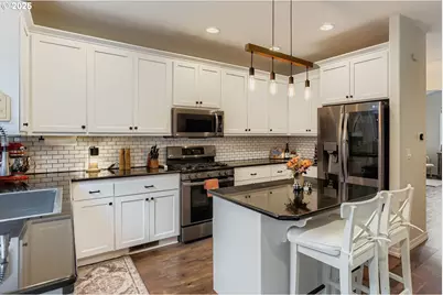 20024 SW Valiant Dr, Beaverton, OR 97007 - Photo 11