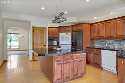 20530 S Leland Rd, Oregon City, OR 97045 - Photo 9