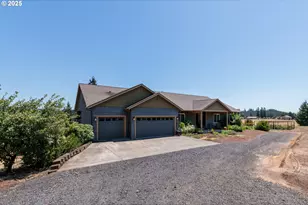 33306 Freds Row Ln, Saint Helens, OR 97051 - Photo 3