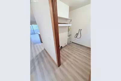 5230 SW 42nd Ave, Portland, OR 97221 - Photo 3