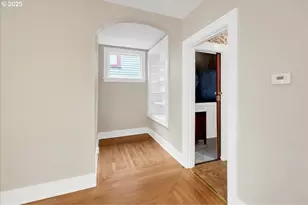 674 11th St, Astoria, OR 97103 - Photo 17