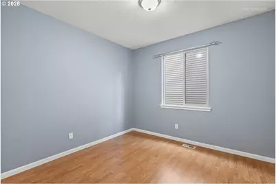 807 NW Brookhill St, Hillsboro, OR 97124 - Photo 17