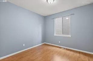 807 NW Brookhill St, Hillsboro, OR 97124 - Photo 17