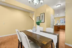 807 NW Brookhill St, Hillsboro, OR 97124 - Photo 9