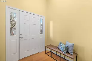 807 NW Brookhill St, Hillsboro, OR 97124 - Photo 3