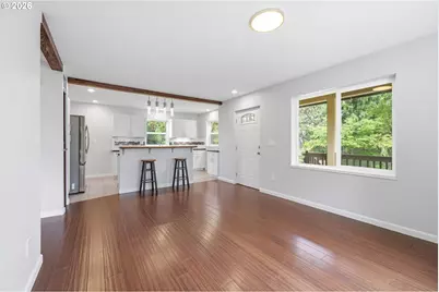9125 N Geneva Ave, Portland, OR 97203 - Photo 7