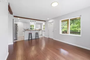 9125 N Geneva Ave, Portland, OR 97203 - Photo 7