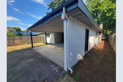 945 18th St, Salem, OR 97301 - Photo 27