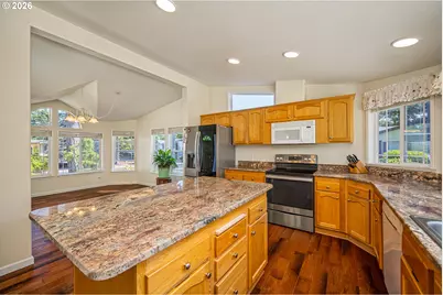 882 Western Way, Florence, OR 97439 - Photo 9