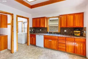901 N Main Ave, Ridgefield, WA 98642 - Photo 5