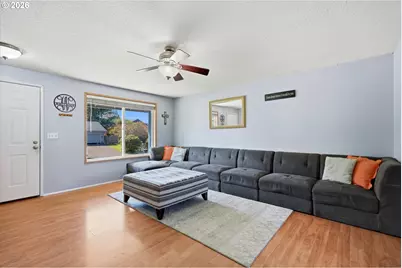 1937 Hawthorne Ct, Woodland, WA 98674 - Photo 7