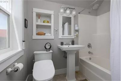 2586 SW Anemone Ave, Lincoln City, OR 97367 - Photo 37