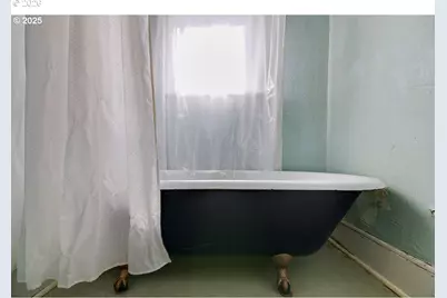 3821 N Gantenbein Ave, Portland, OR 97227 - Photo 19