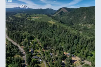 5814 Iowa Dr, Hood River, OR 97031 - Photo 25