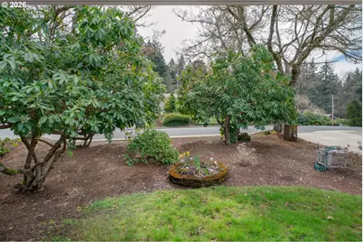 2225 W 28th Ave, Eugene, OR 97405 - Photo 45