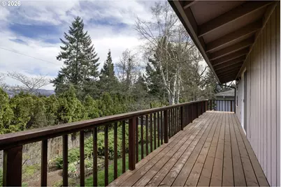 2225 W 28th Ave, Eugene, OR 97405 - Photo 7