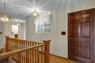 2225 W 28th Ave, Eugene, OR 97405 - Photo 3